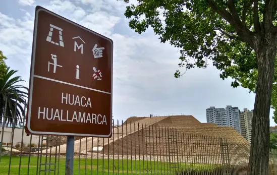 Pirâmide Huaca Huallamarca em Lima