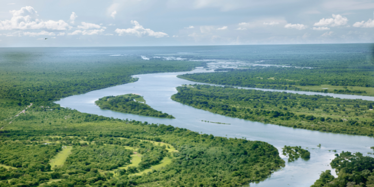 Zimbábue-África-canva (3) Melhores Safáris Zimbábue - Rio Zambeze